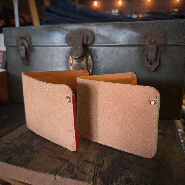 Bi Fold veg tan leather wallet