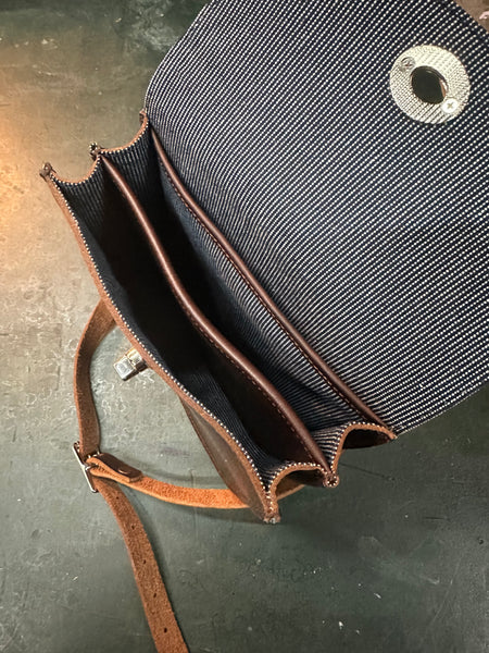 Leather crossbody Transit bag